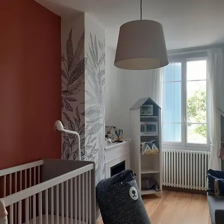 Centre -piscine View Our Profile Please