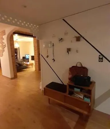 Centre -piscine View Our Profile Please